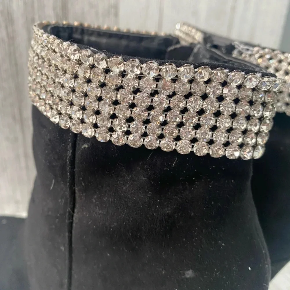 NEW YORK & COMPANY RHINESTONE-CUFF HEEL BOOTIE SIZE 10